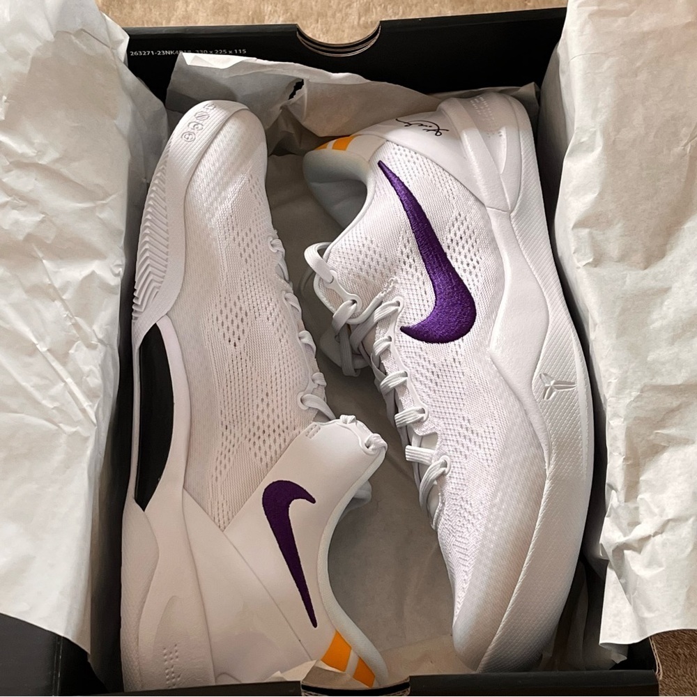 Men’s 11 Nike Kobe 8 Protro Lakers Sneakers HF9550-100 Fresh Court White Gold